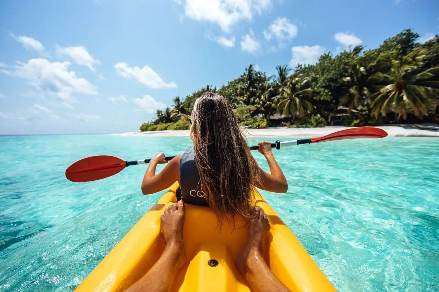 Punta Cana a toda velocidad: el auge de los deportes acuáticos que está redefiniendo el turismo en el Caribe